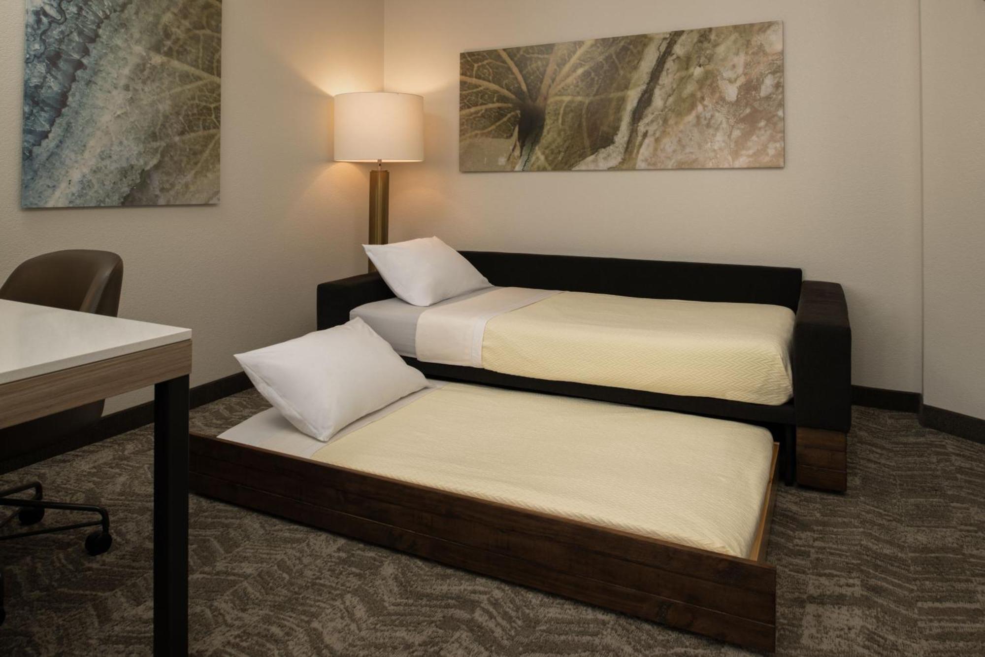 Springhill By Marriott Hotel